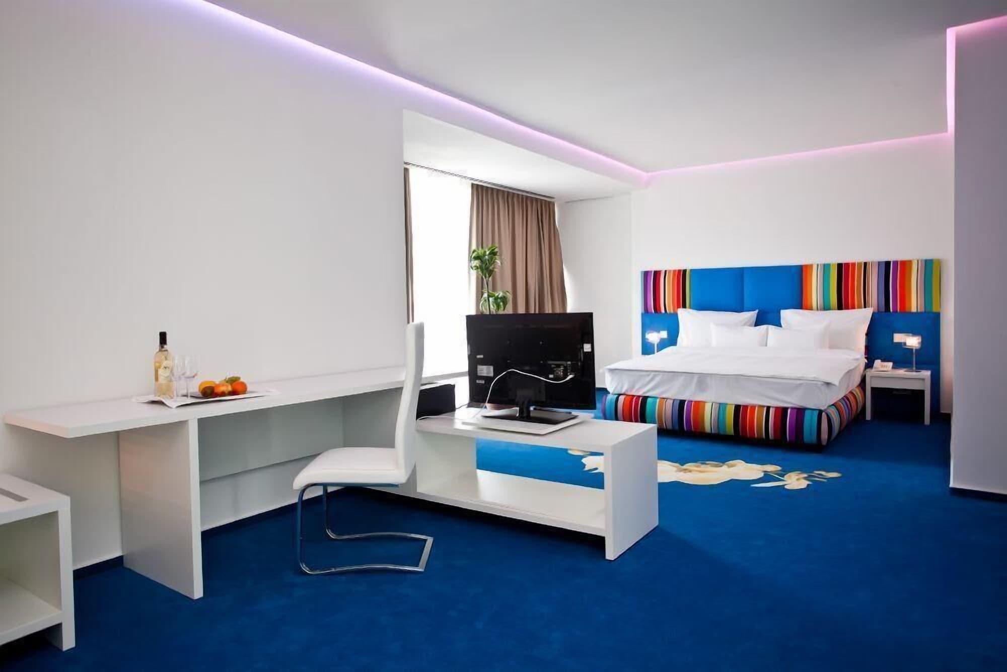 Marshal Garden Hotel Bukarest Eksteriør billede